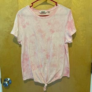 Earth Yoga Medium Pink Tie-Dye Tied T-shirt